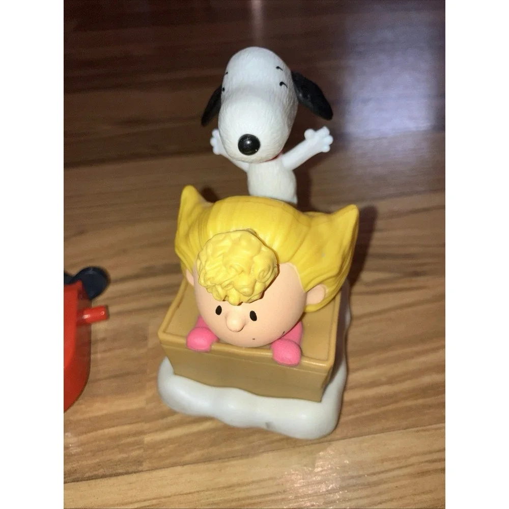 2015+ McDonald's Happy Meal Toys Peanuts Gang Charlie Brown Snoopy Linus 6pc Lot